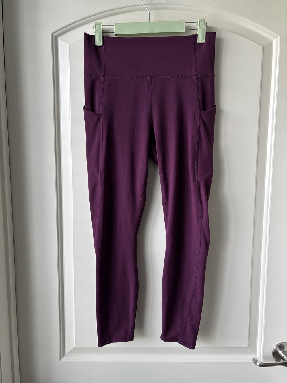 Fabletics Oasis PureLuxe High Waisted 7/8 Legging- M- Burgundy/Purple